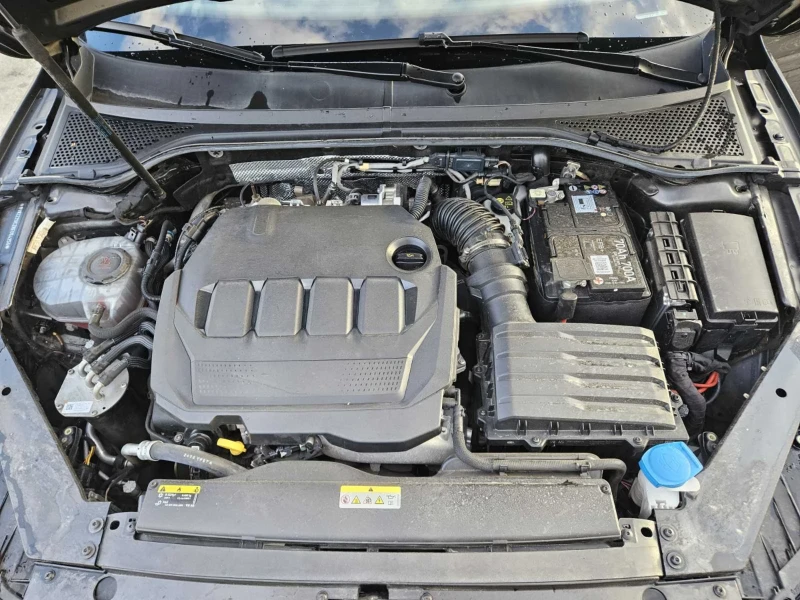 VW Passat, снимка 12 - Автомобили и джипове - 52403211