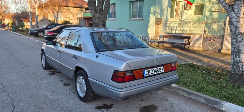 Mercedes-Benz 124, снимка 15 - Автомобили и джипове - 52356927