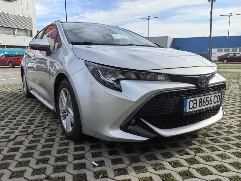 Toyota Corolla 1.8 i HYBRID, снимка 3 - Автомобили и джипове - 52573230