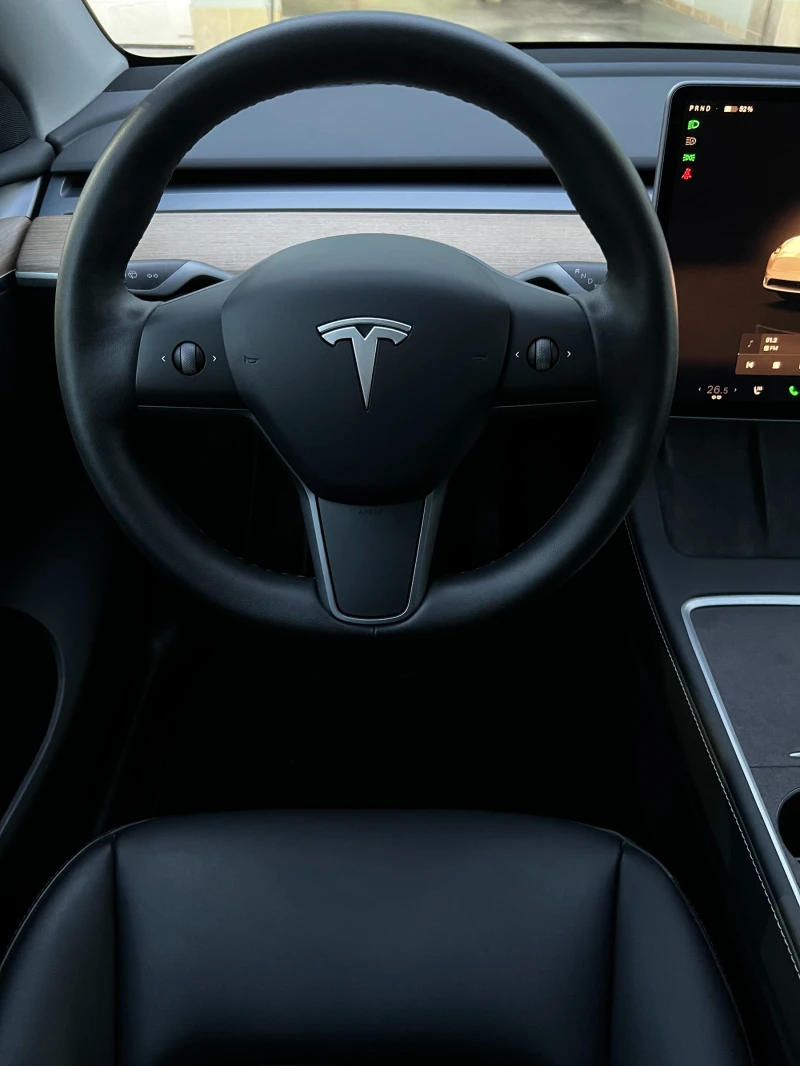 Tesla Model Y Long Range Dual AWD, снимка 14 - Автомобили и джипове - 52957344