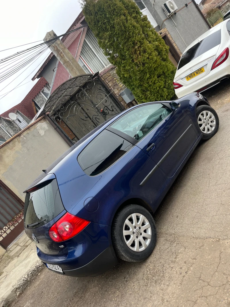 VW Golf, снимка 4 - Автомобили и джипове - 53100437