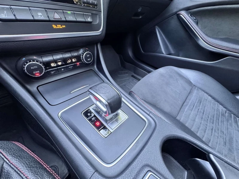Mercedes-Benz CLA 45 AMG  4MATIC * CARFAX * ФИНАНСИРАНЕ , снимка 9 - Автомобили и джипове - 53107720