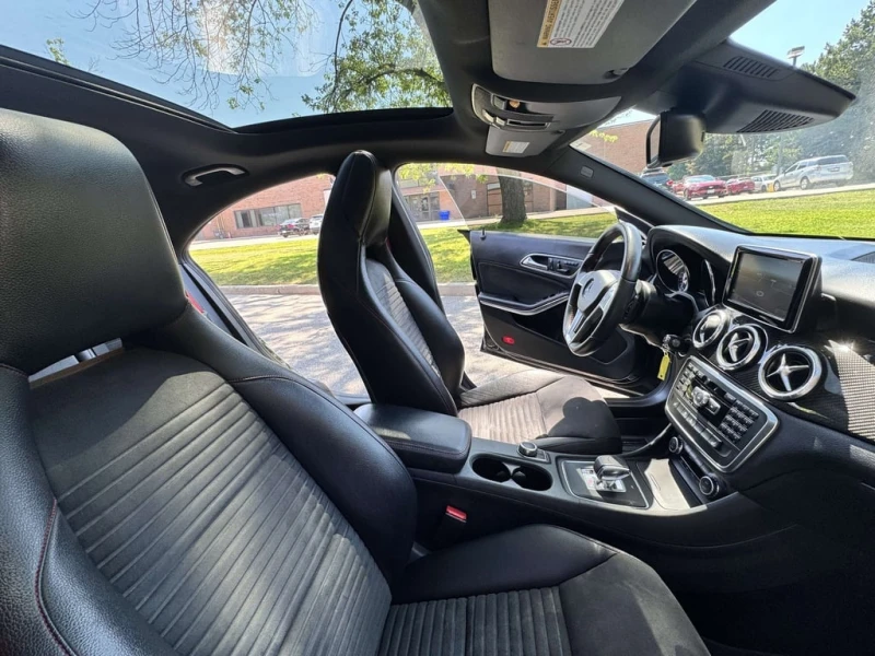 Mercedes-Benz CLA 45 AMG  4MATIC * CARFAX * ФИНАНСИРАНЕ , снимка 16 - Автомобили и джипове - 53107720