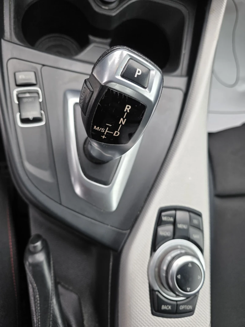 BMW 116 2.0D Navi Sport Лизинг, снимка 13 - Автомобили и джипове - 53210962