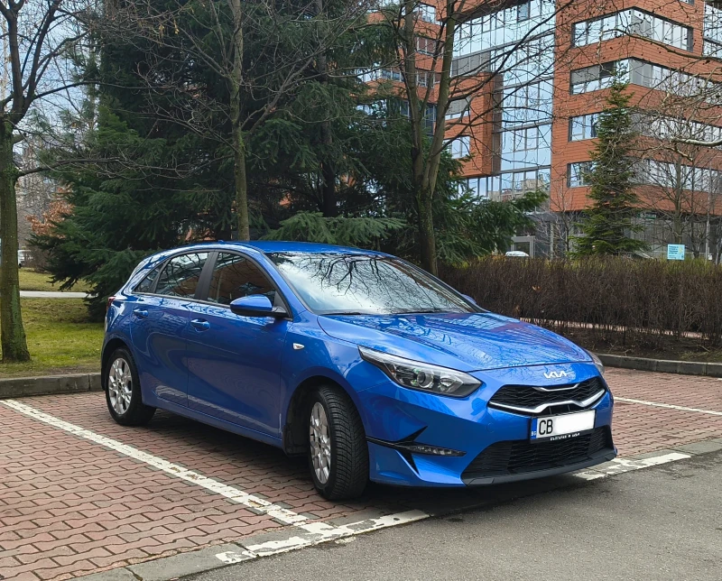 Kia Ceed 1.0 T  В Гаранция. В Лизинг, снимка 2 - Автомобили и джипове - 53446670