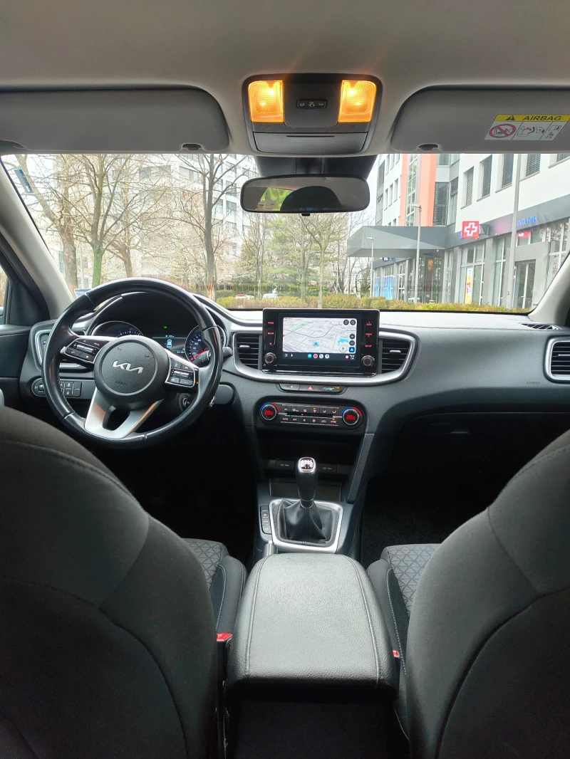 Kia Ceed 1.0 T  В Гаранция. В Лизинг, снимка 10 - Автомобили и джипове - 53446670