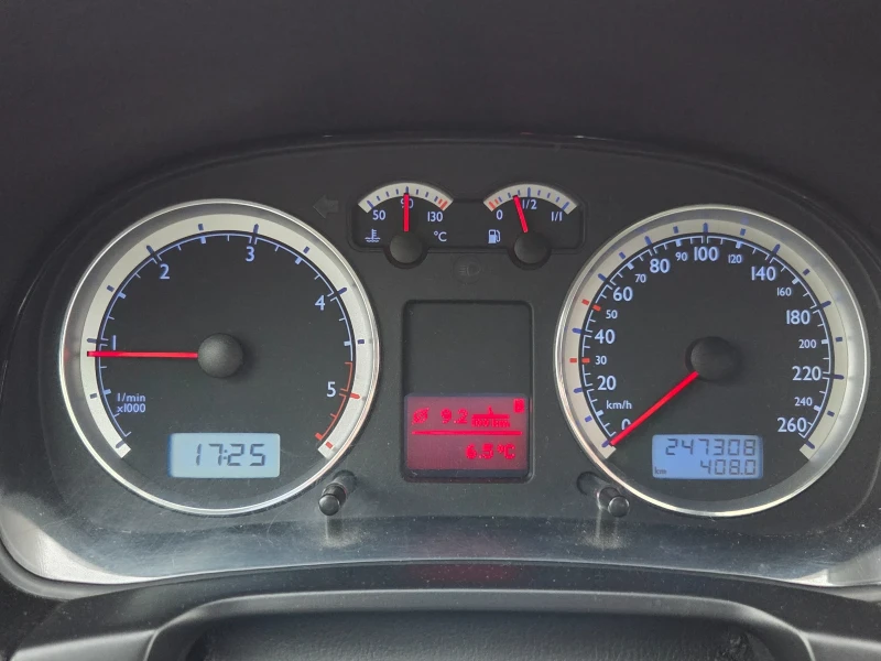 VW Bora Special Edition, снимка 14 - Автомобили и джипове - 53598686