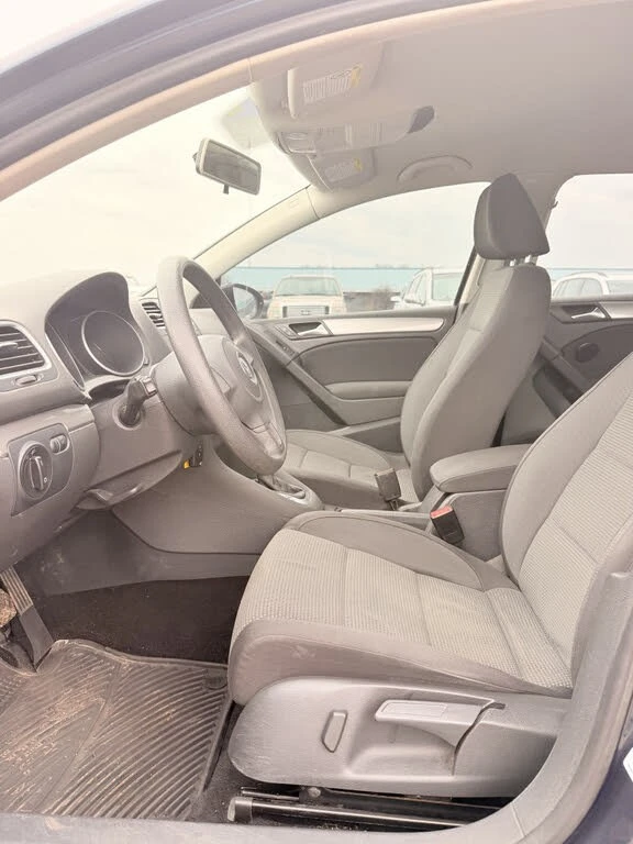 VW Golf 2.5l * Keyless * 5цил.* АвтоКредит* (ЦЕНА ДО БГ), снимка 12 - Автомобили и джипове - 54152503