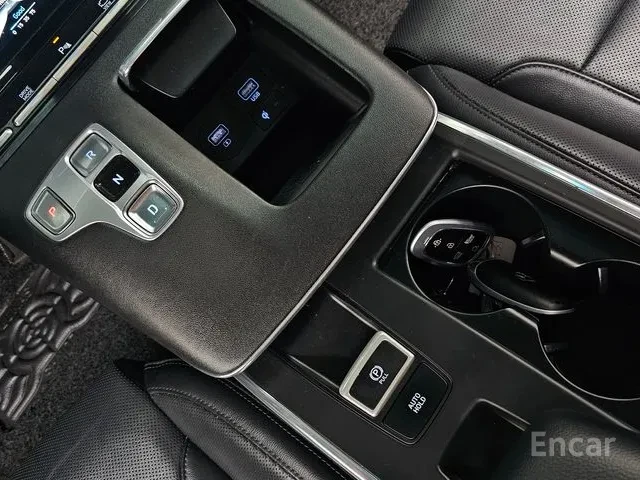 Hyundai Grandeur IG Hybrid, снимка 6 - Автомобили и джипове - 55682863