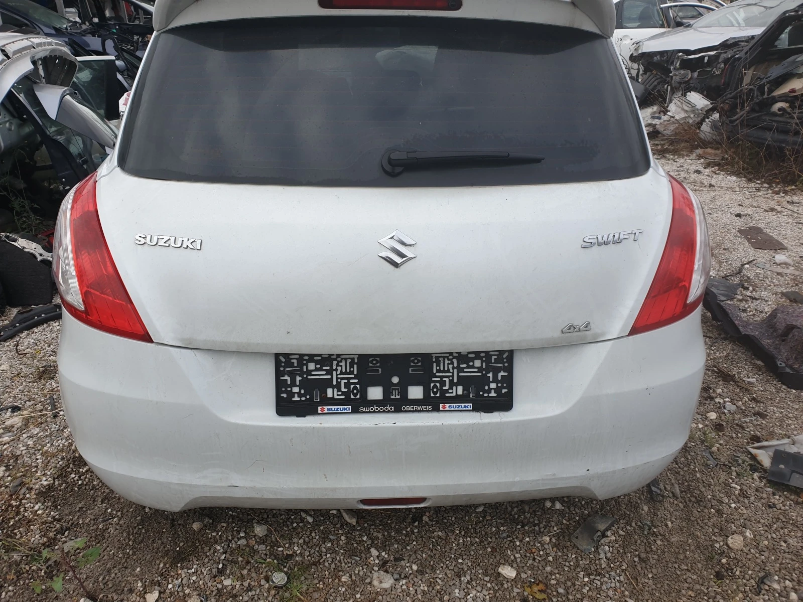 Suzuki Swift 1.2i К12В 4х4 - изображение 4