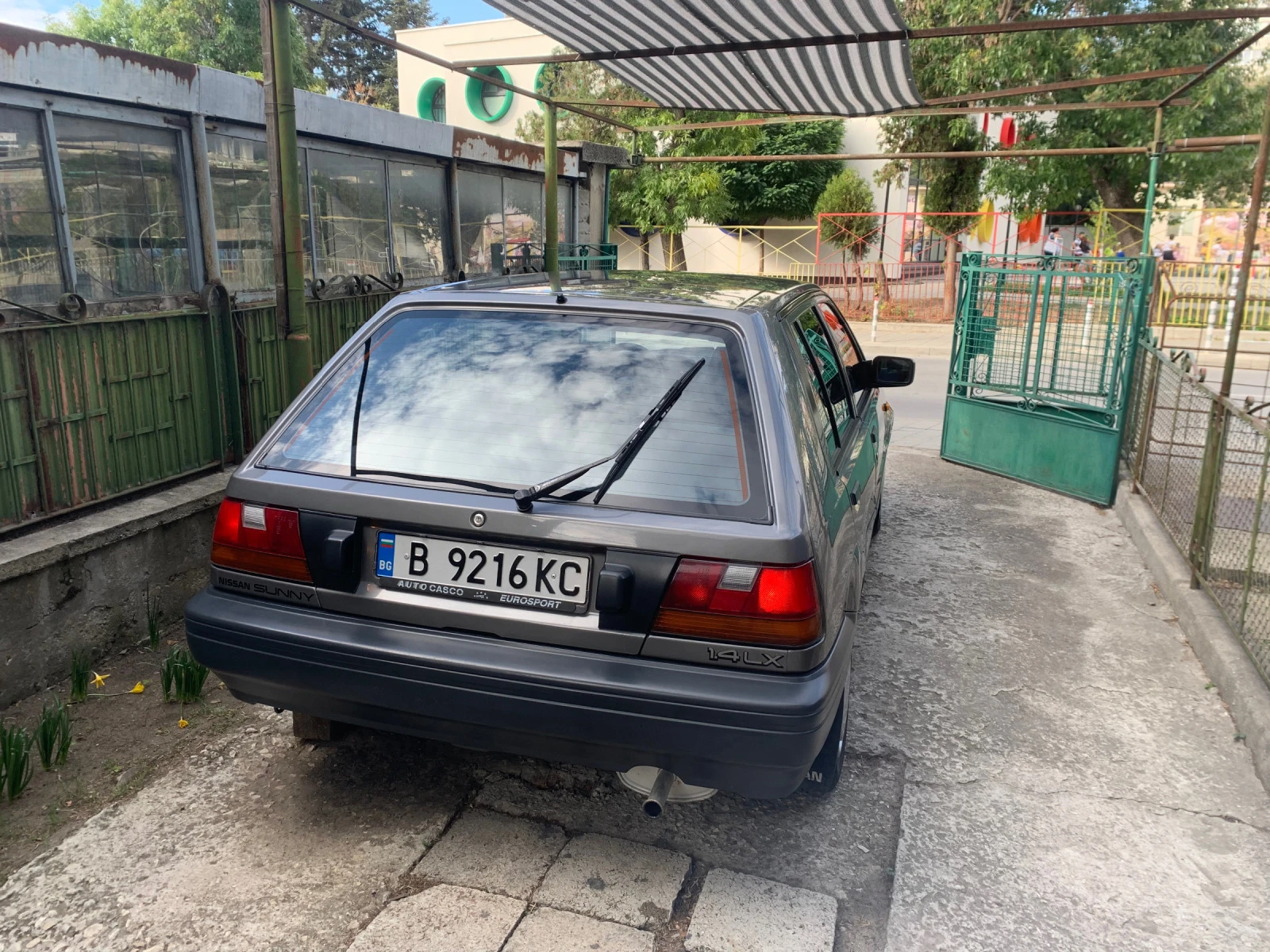 Nissan Sunny 1.4LX - изображение 5