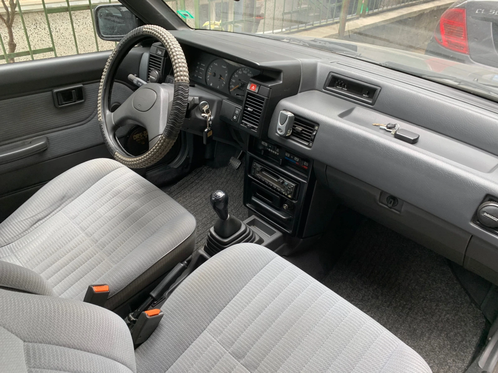 Nissan Sunny 1.4LX - изображение 3