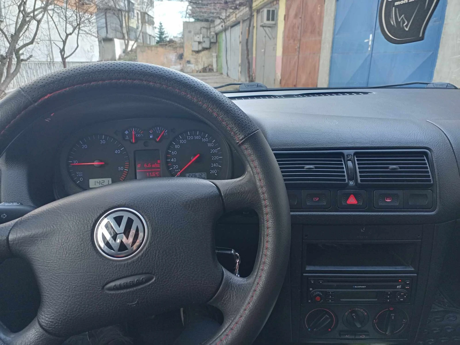 VW Golf 1.9 TDI  - изображение 5