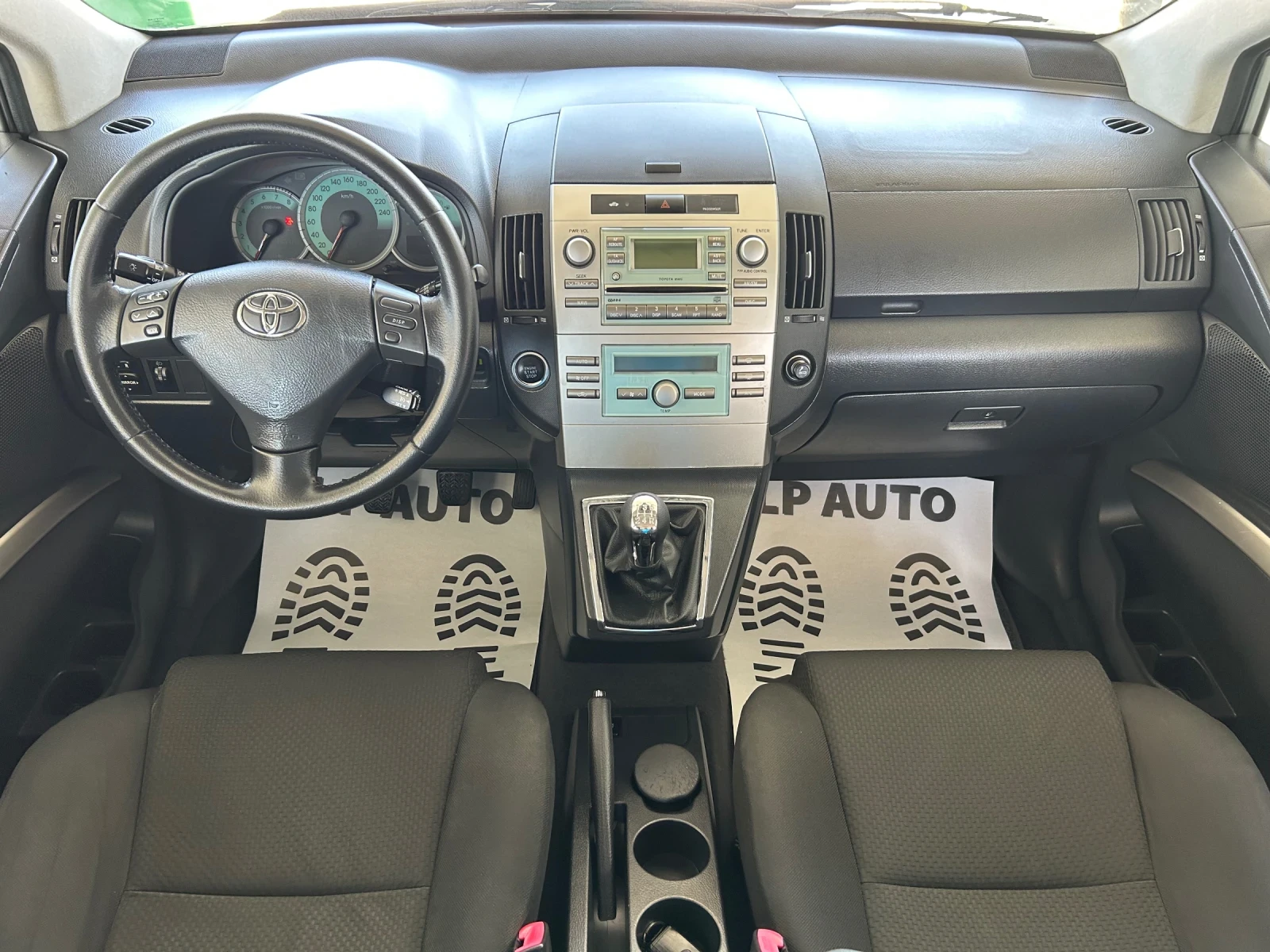 Toyota Corolla verso * 1.6i* 110к.с*  - изображение 10
