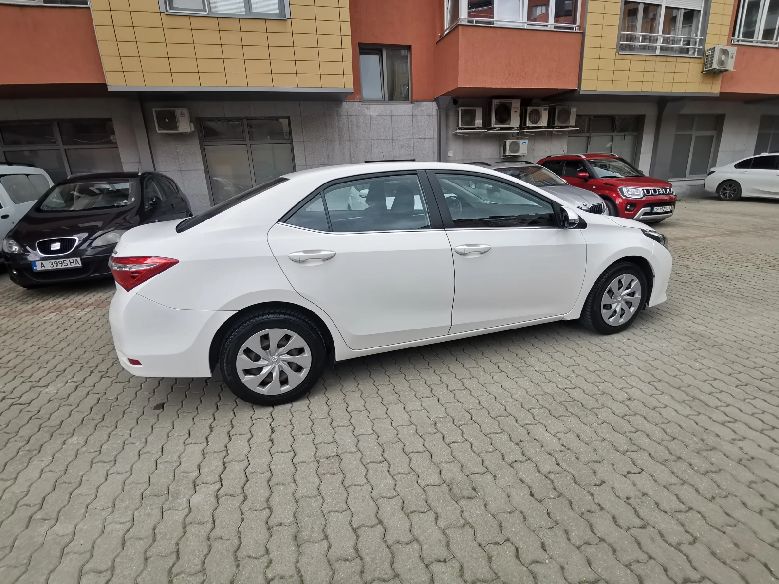 Toyota Corolla 1.6 VVT-I LUNA Гаранция - изображение 4