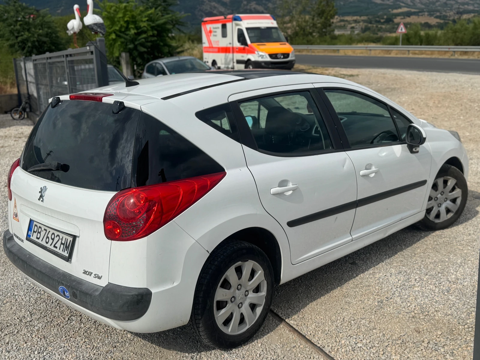 Peugeot 207 1.6 - изображение 2