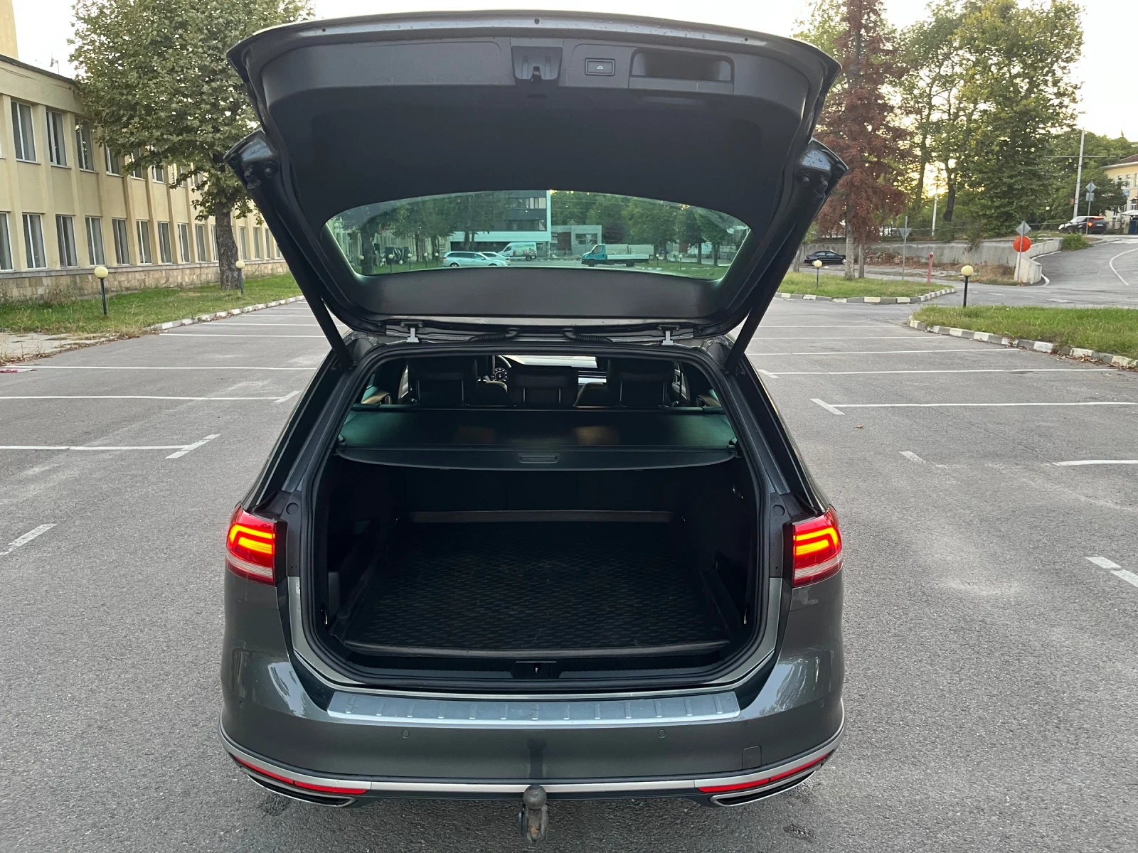VW Alltrack Passat 4x4 190kc - изображение 8
