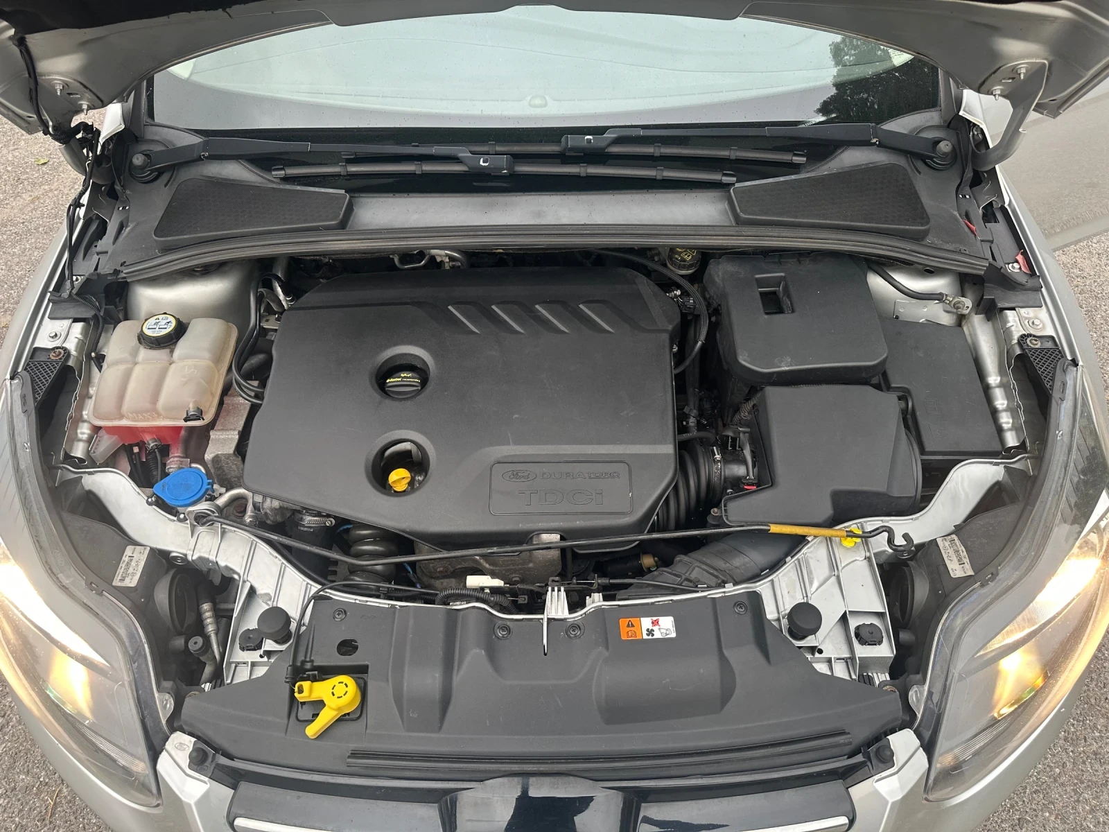 Ford Focus 1.6TDCI, снимка 14 - Автомобили и джипове - 53983088