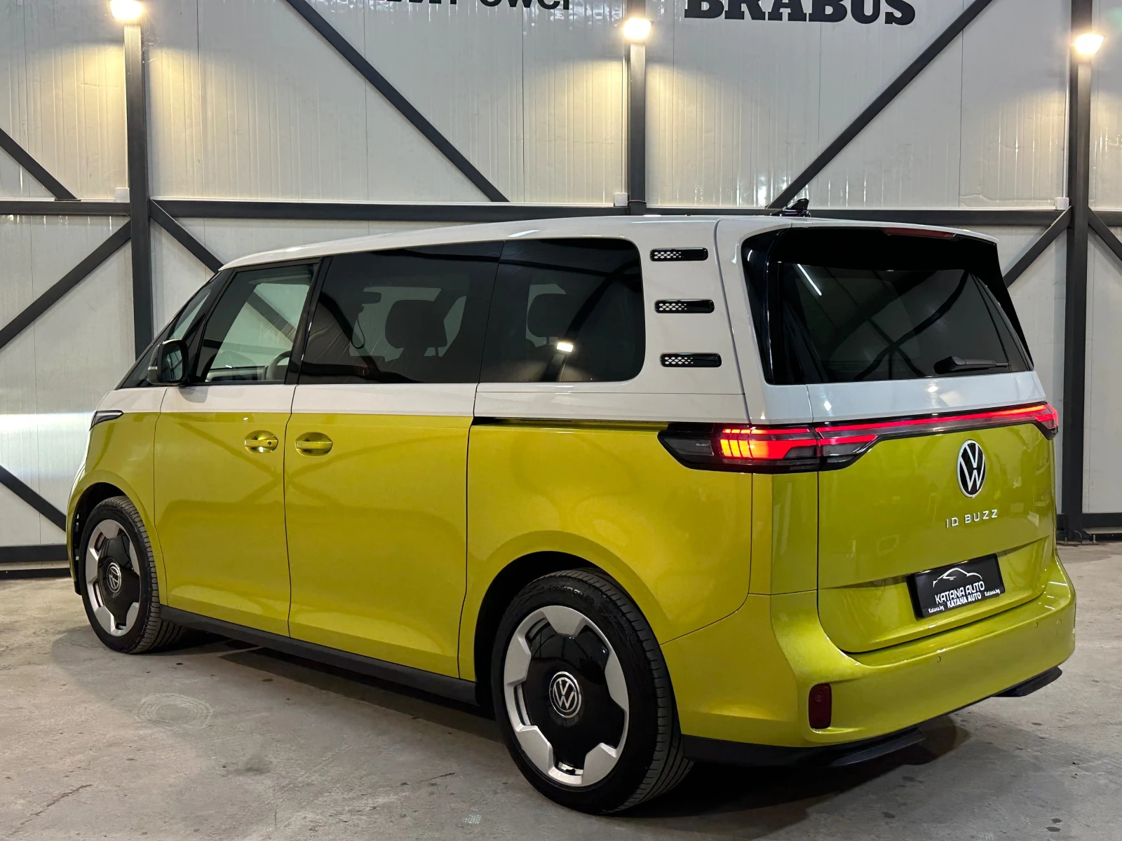 VW ID.Buzz PRO* ДИСТРОНИК* ПОДГРЕВ* CARPLAY* ТОП* ГАРАНЦИЯ*  - изображение 6