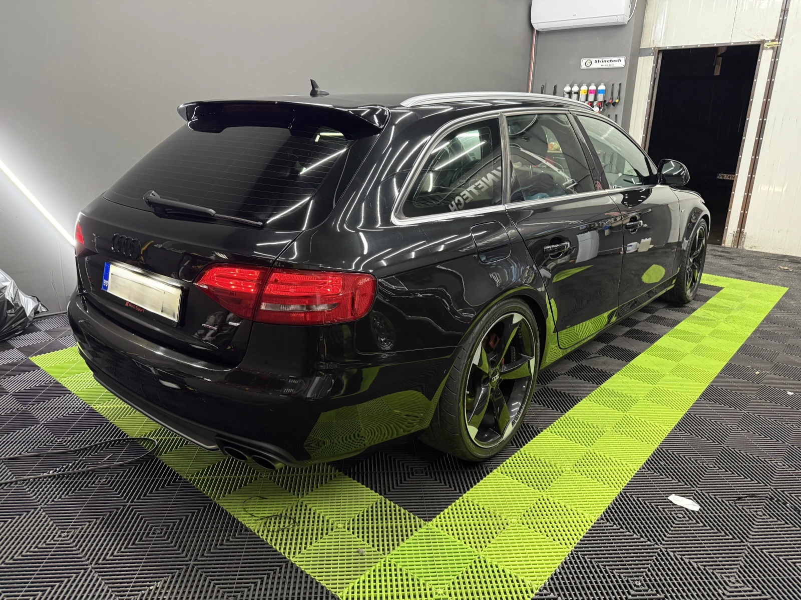 Audi A4 3.2 - изображение 4