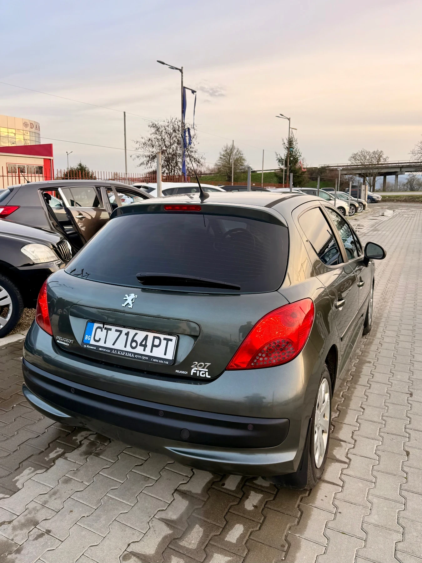 Peugeot 207 1.4* *  * *   | Mobile.bg   7