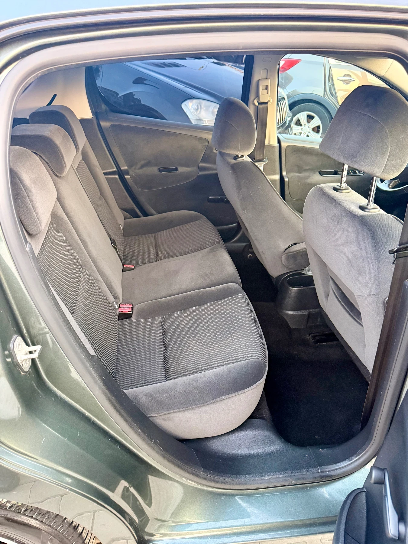 Peugeot 207 1.4* *  * *   | Mobile.bg   6