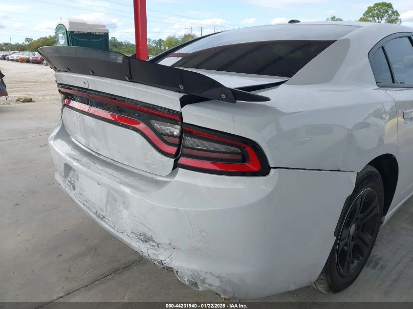 Dodge Charger 3.6l Sxt Rwd - изображение 6