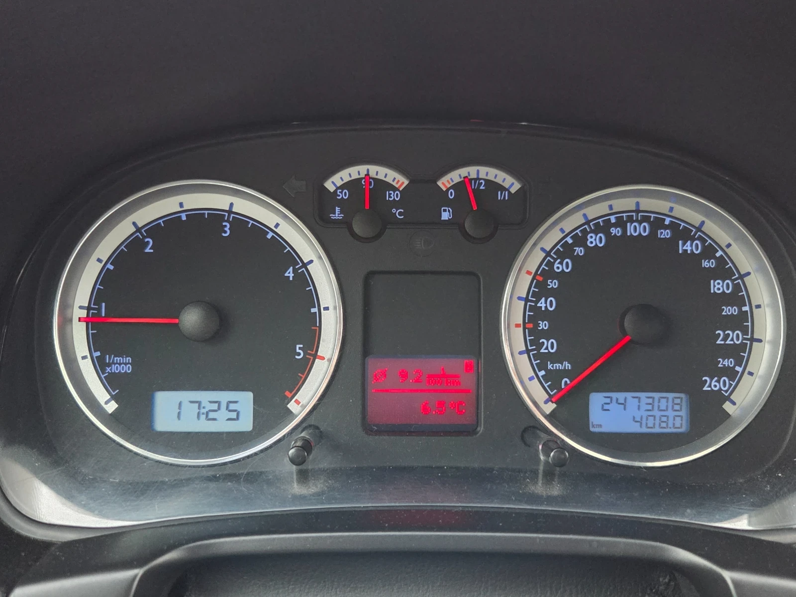 VW Bora Special Edition, снимка 14 - Автомобили и джипове - 53598686