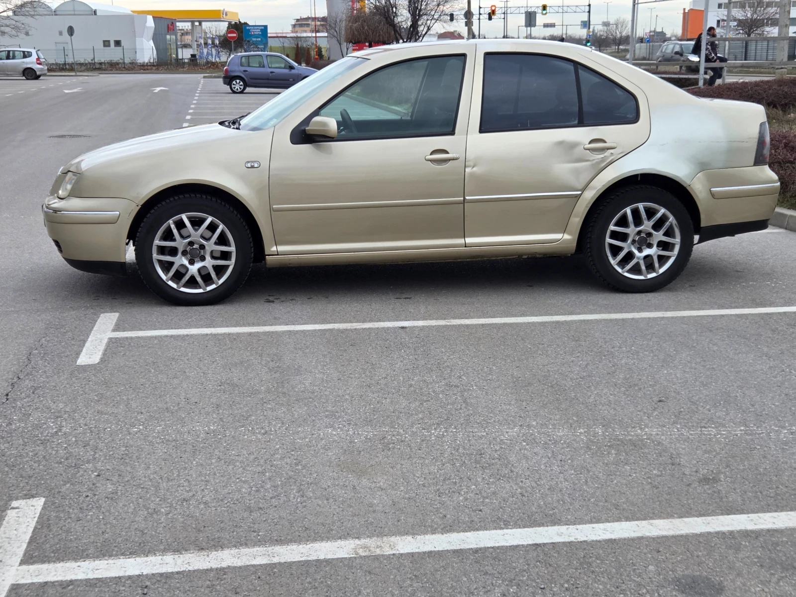 VW Bora Special Edition, снимка 5 - Автомобили и джипове - 53598686