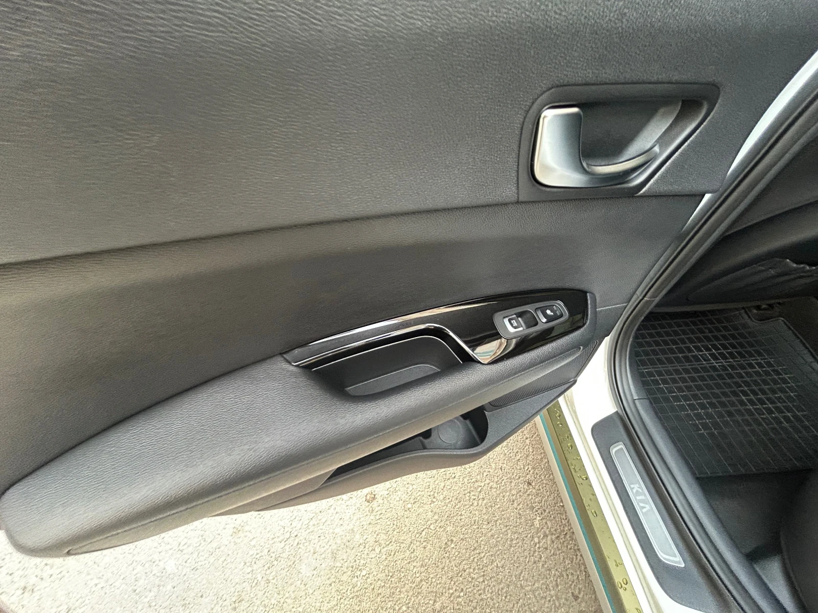 Kia Optima Sport wagon  | Mobile.bg � ����������� 14