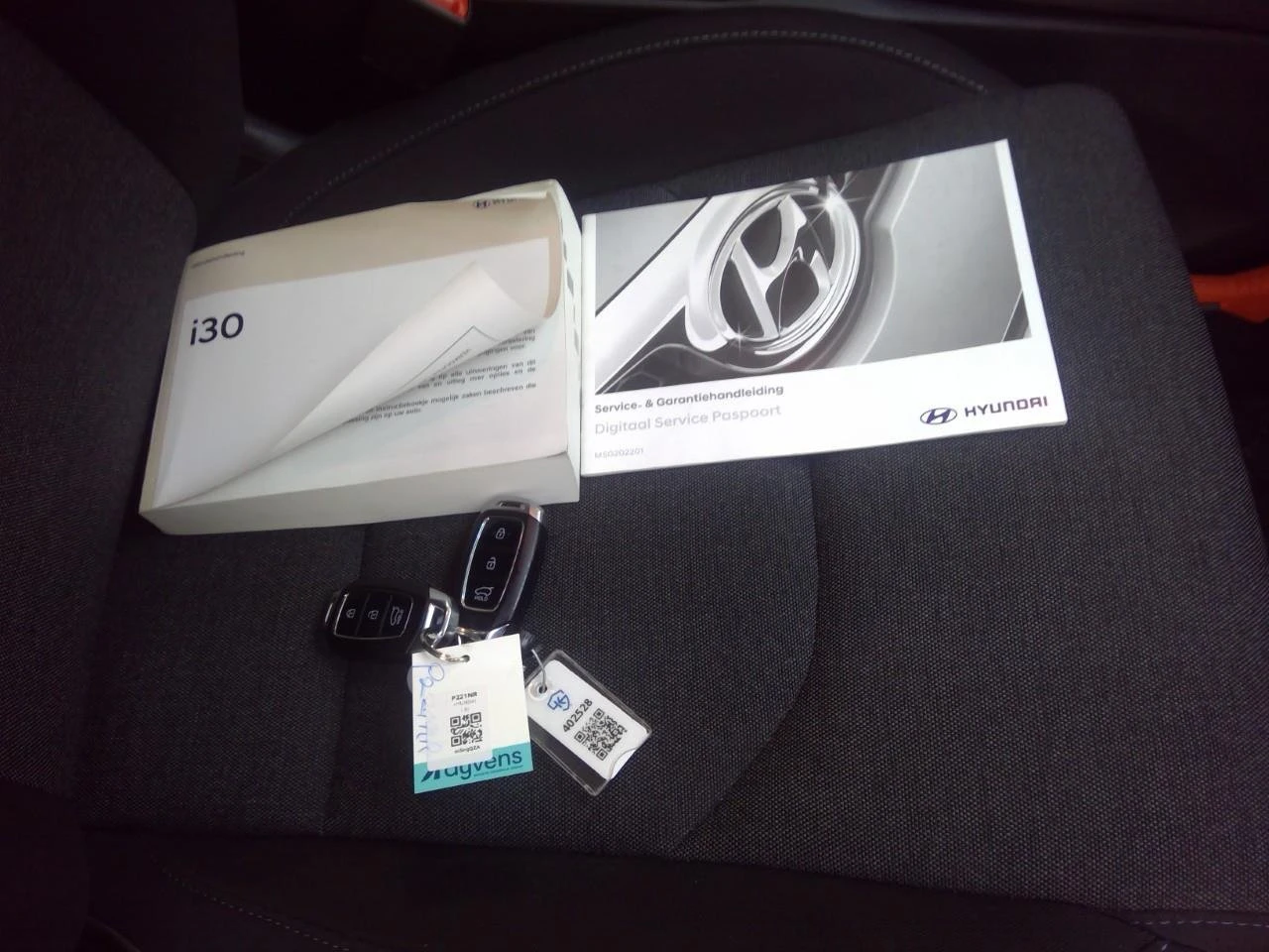 Hyundai I30 1.0 T-GDI Comfort, снимка 12 - Автомобили и джипове - 54136750