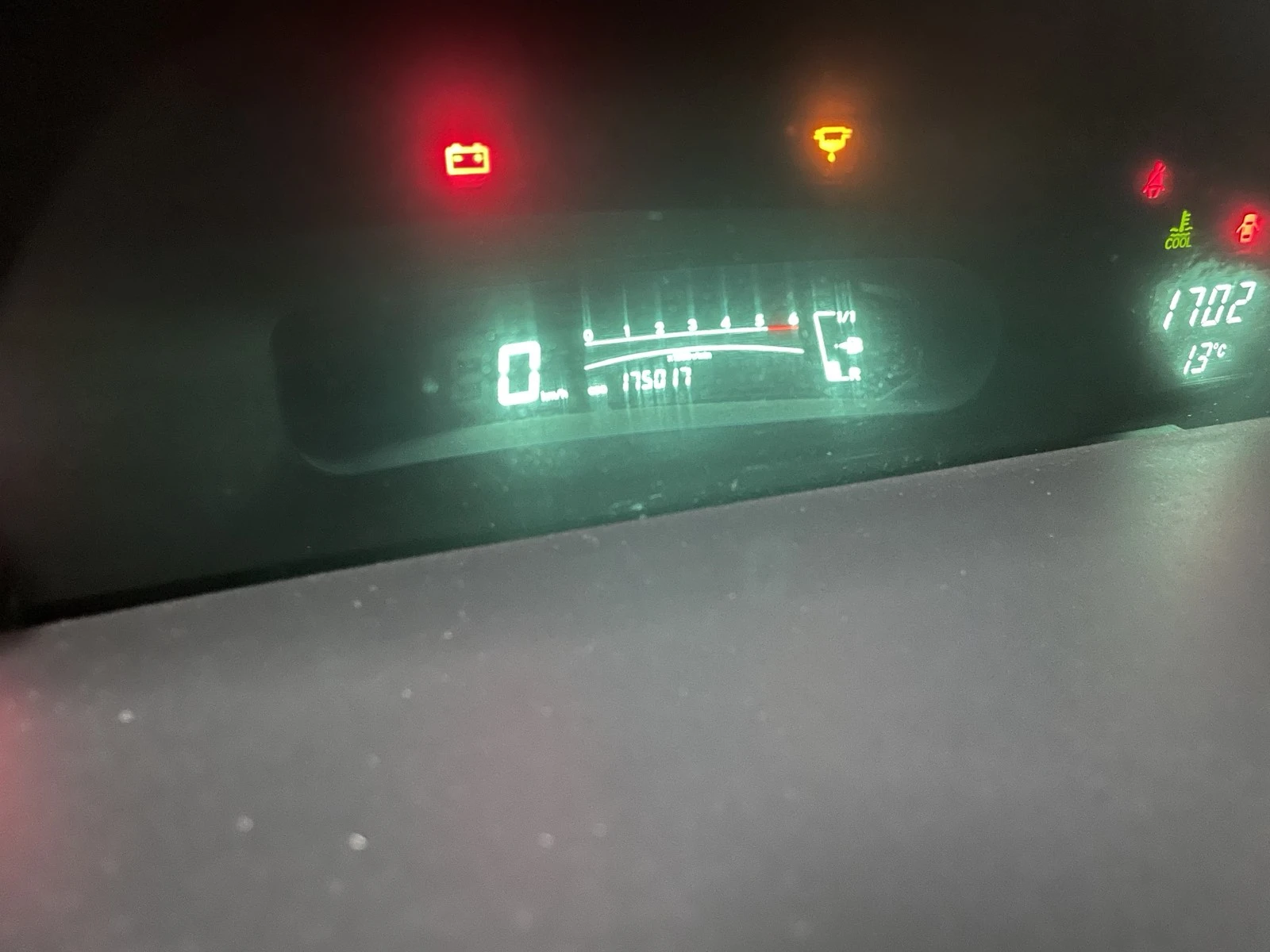 Toyota Yaris, снимка 11 - Автомобили и джипове - 54179048