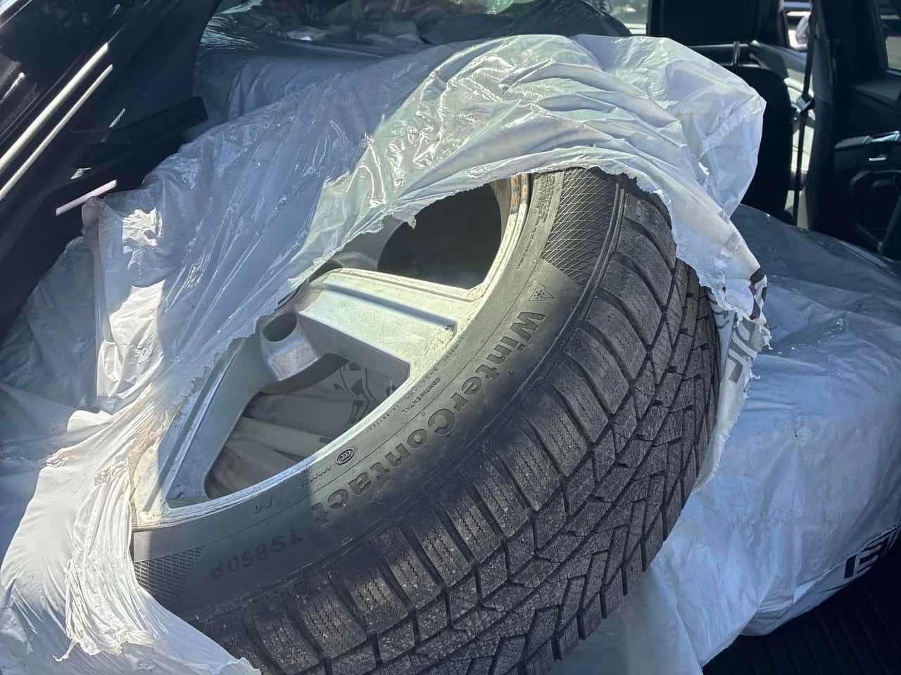 Audi E-Tron Technik  CARFAX, снимка 16 - Автомобили и джипове - 54240090