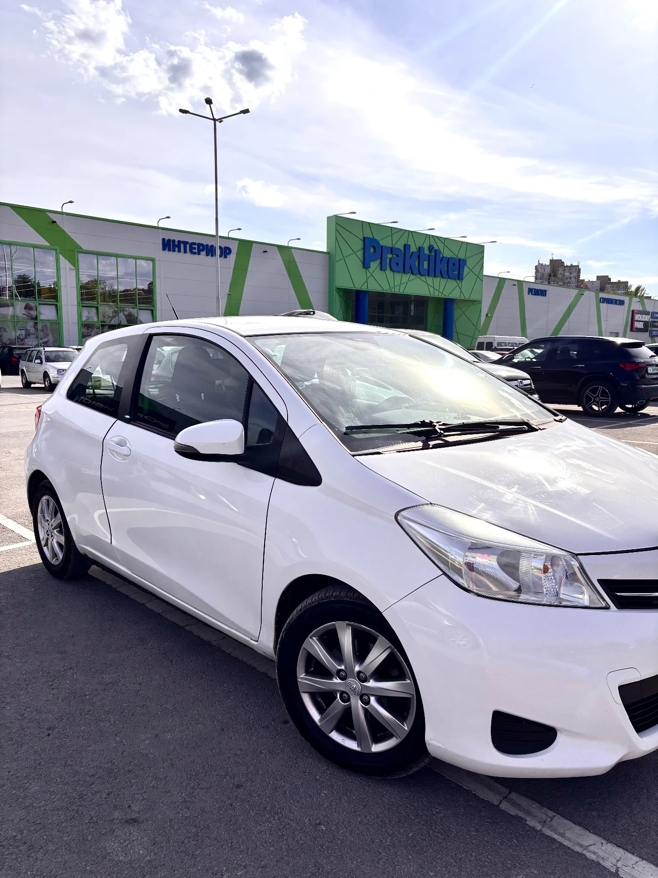 Toyota Yaris, снимка 3 - Автомобили и джипове - 54345305