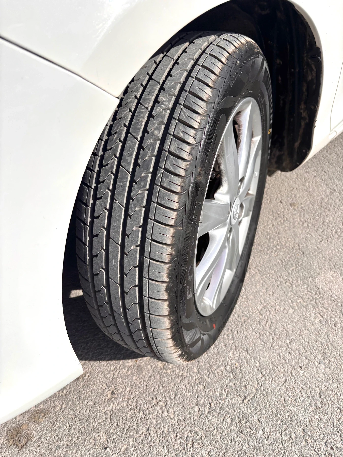 Toyota Yaris, снимка 5 - Автомобили и джипове - 54345305