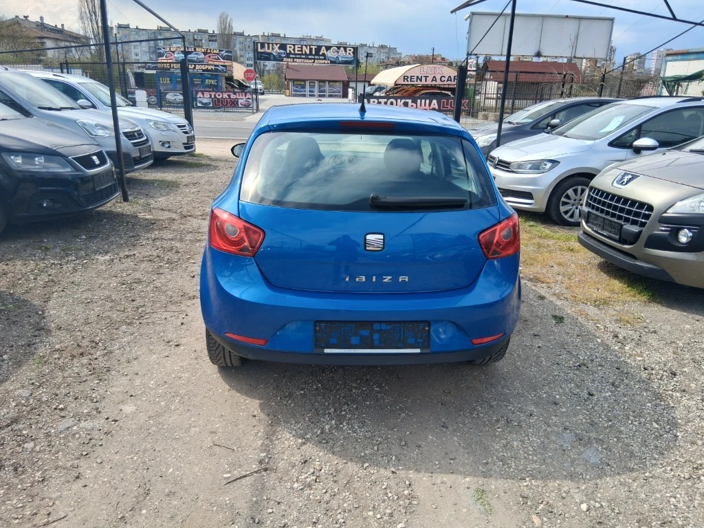 Seat Ibiza, снимка 6 - Автомобили и джипове - 54464349