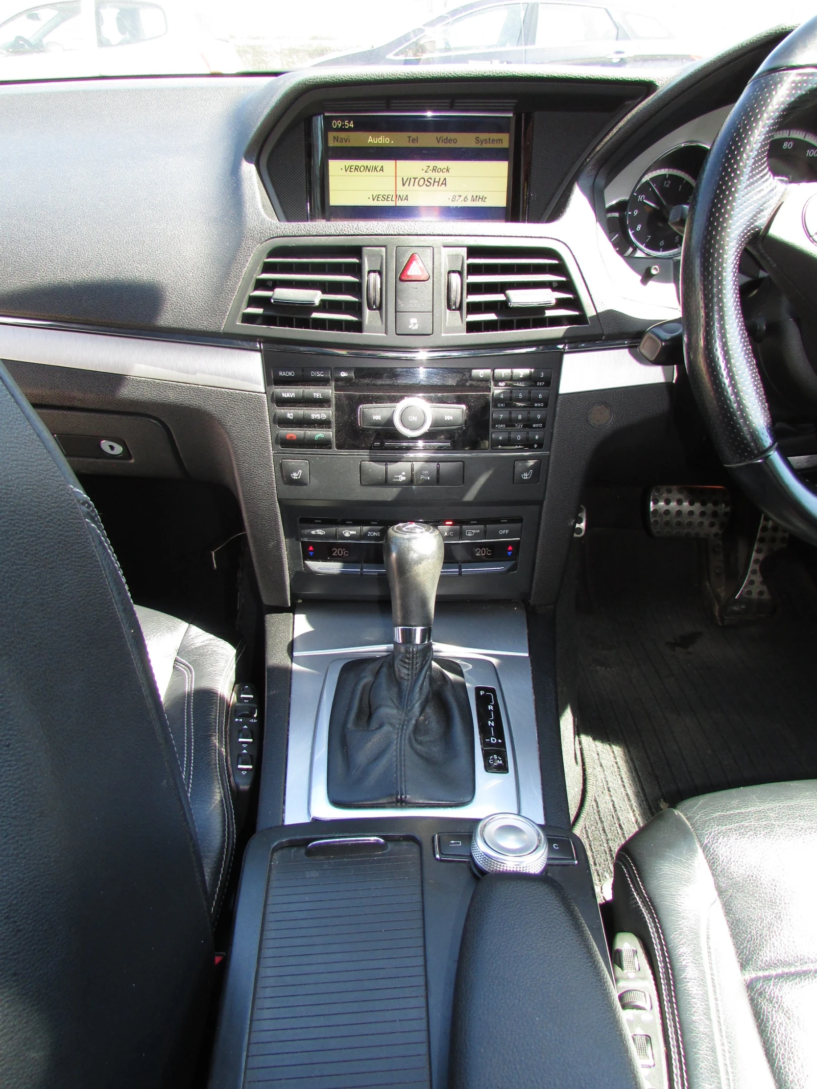 Mercedes-Benz E 350 CDI AMG OM642836, снимка 13 - Автомобили и джипове - 54667943