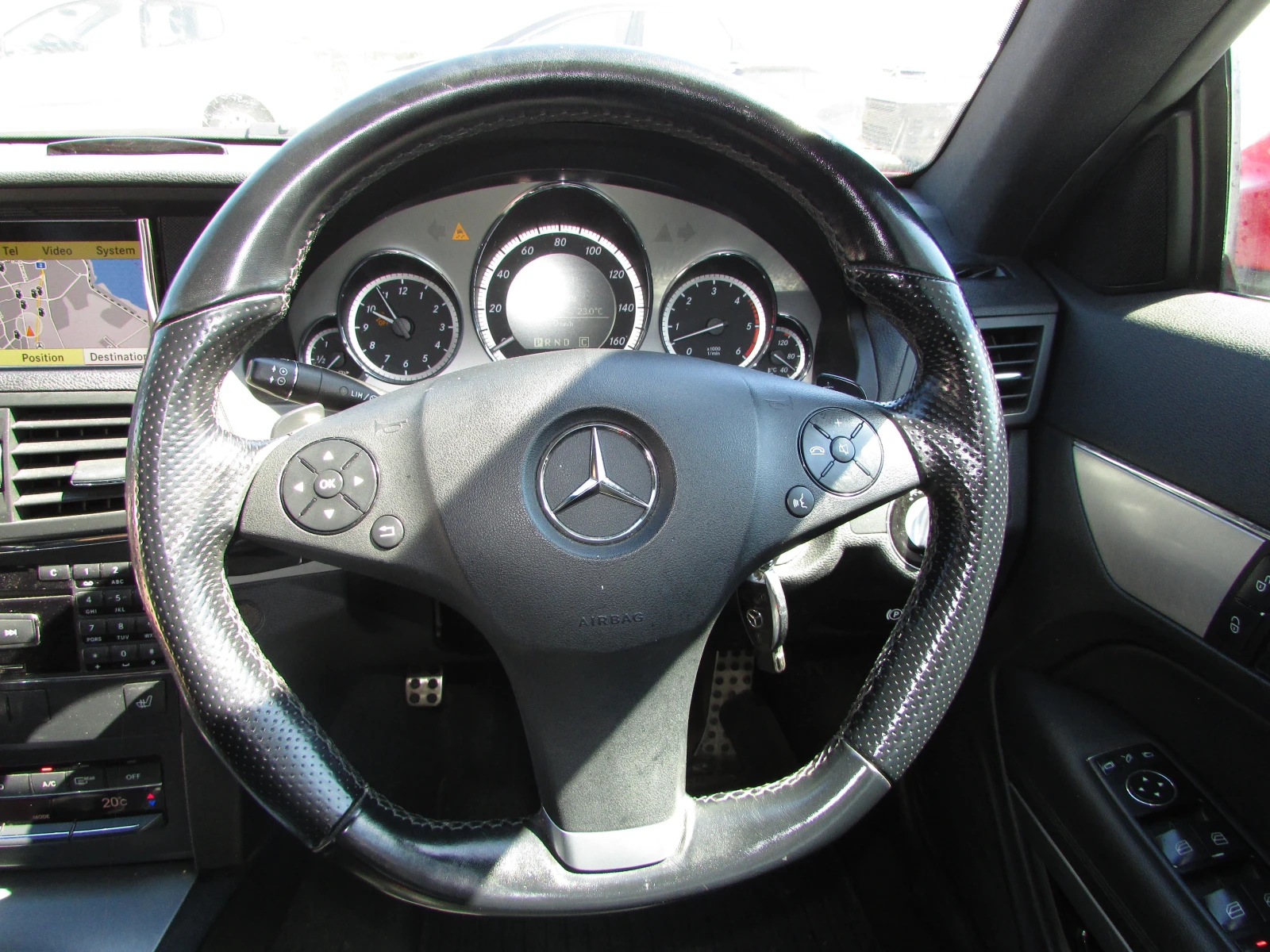 Mercedes-Benz E 350 CDI AMG OM642836, снимка 10 - Автомобили и джипове - 54667943