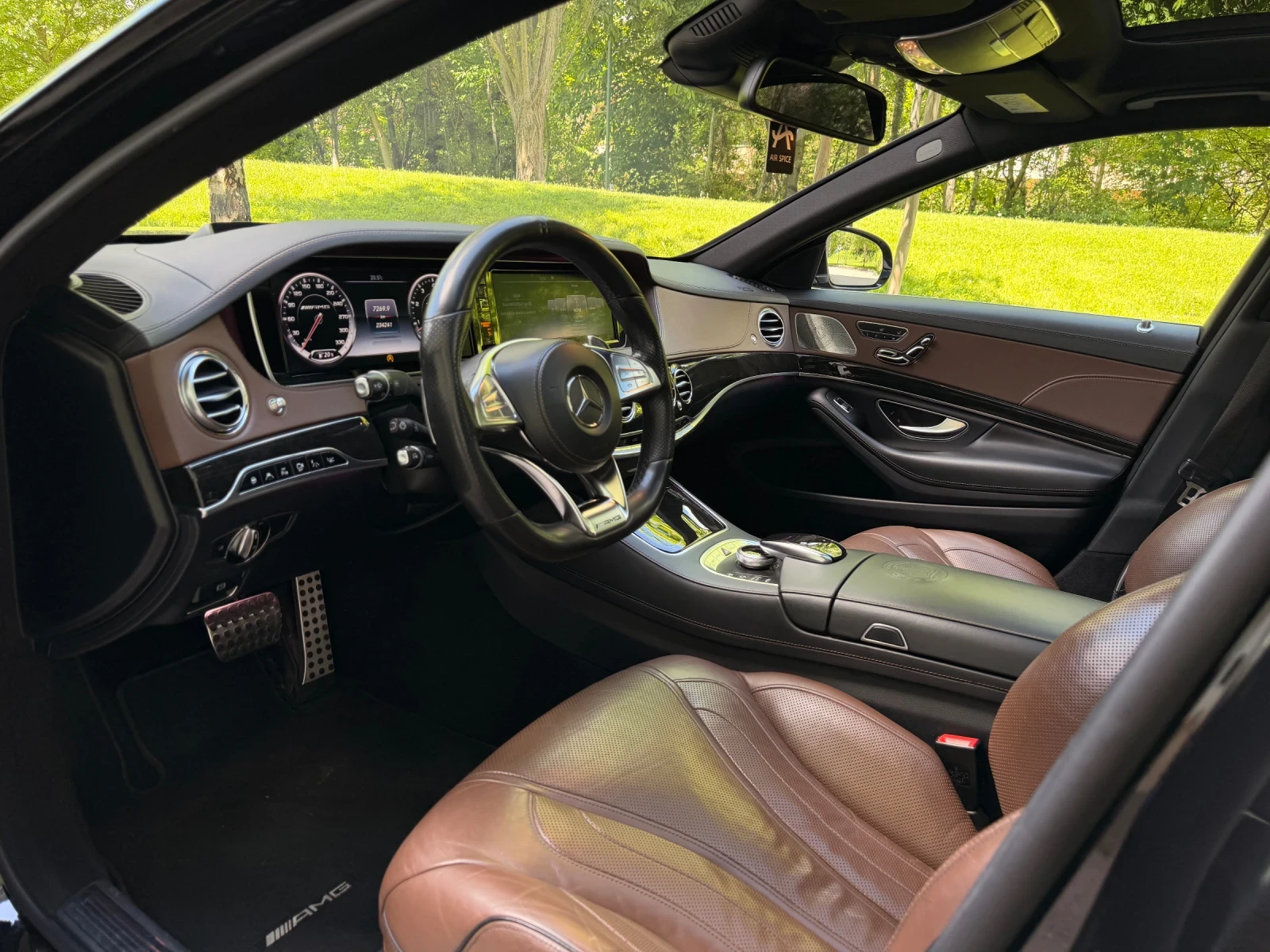 Mercedes-Benz S 63 AMG, снимка 9 - Автомобили и джипове - 54724595