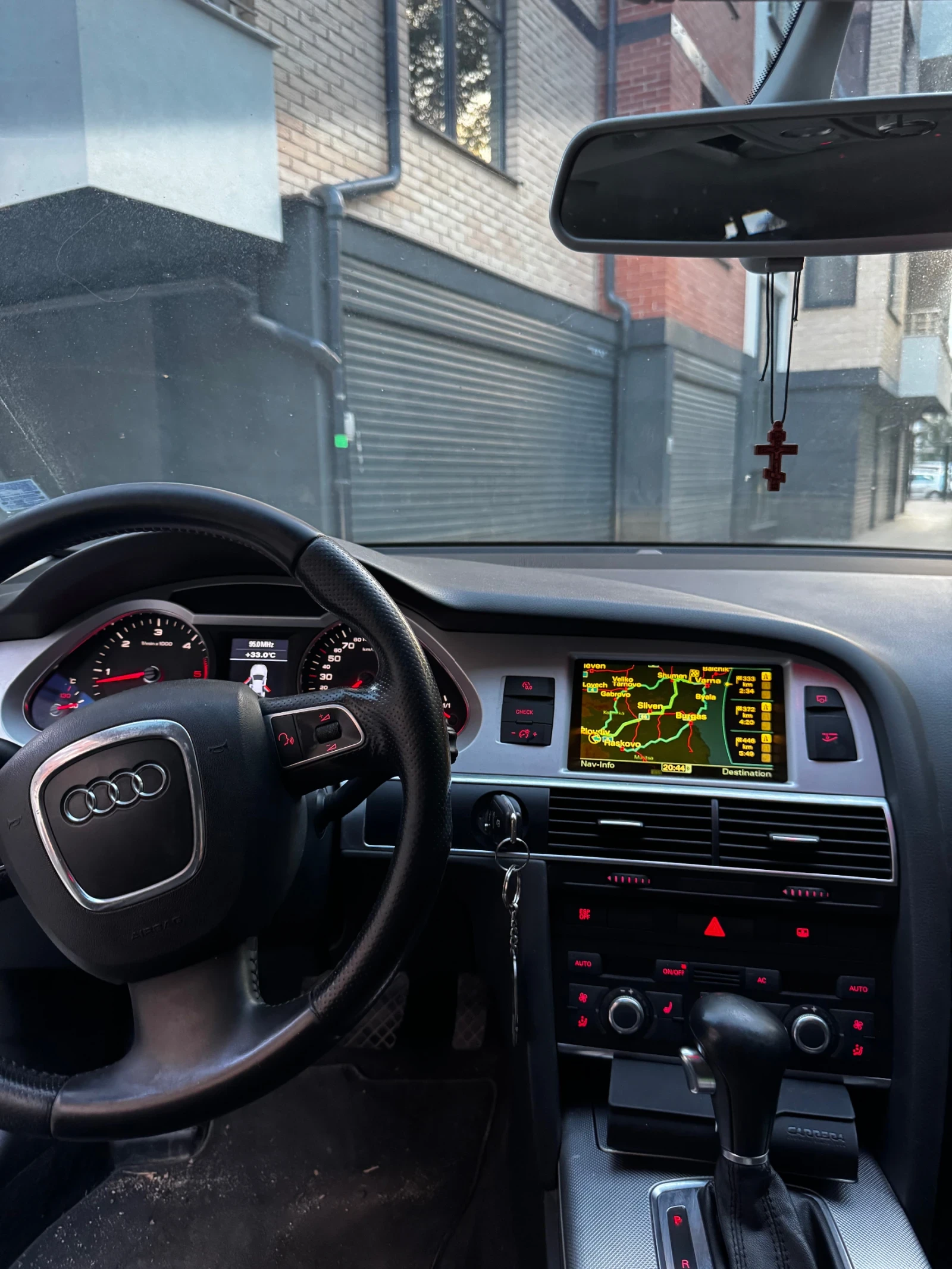 Audi A6 3.0TDI Quattro, снимка 8 - Автомобили и джипове - 55324227