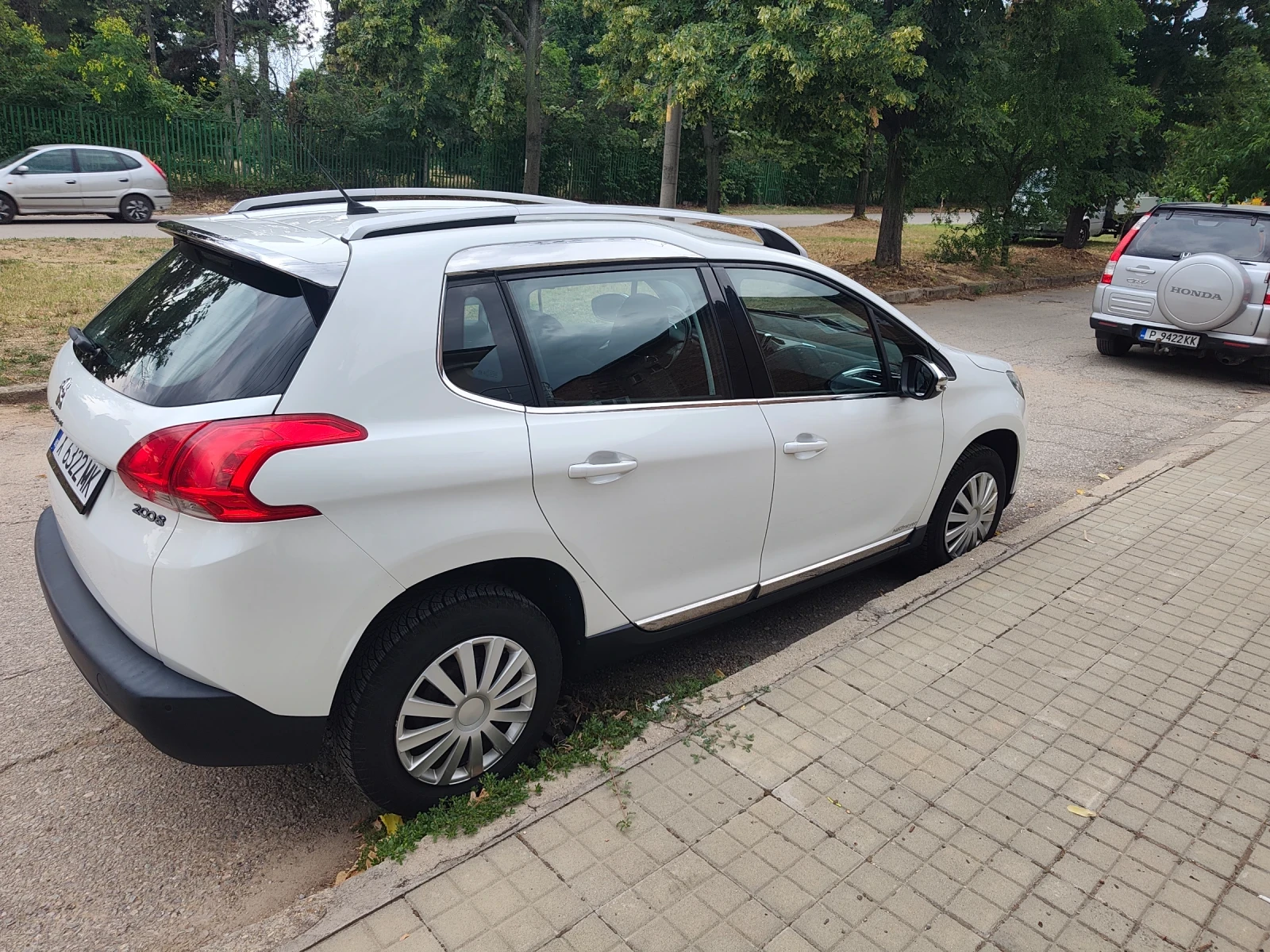 Peugeot 2008, снимка 5 - Автомобили и джипове - 55407610