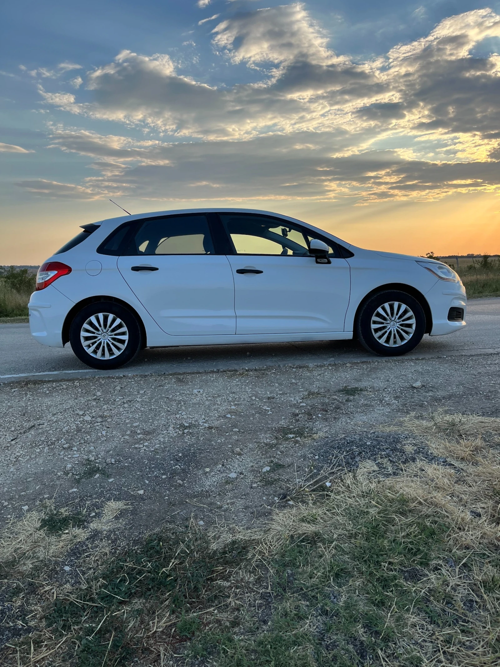 Citroen C4, снимка 3 - Автомобили и джипове - 55892136