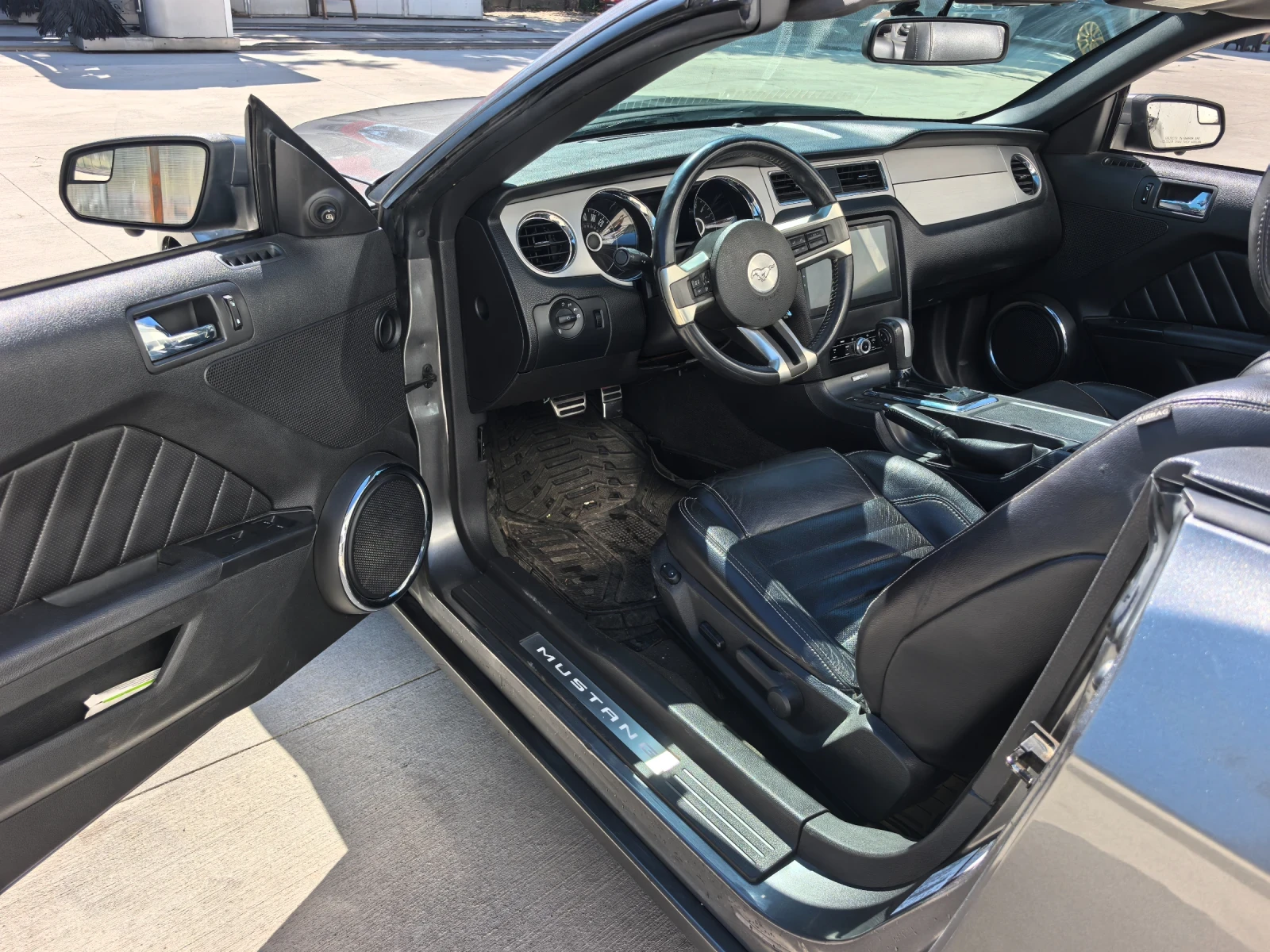 Ford Mustang, снимка 11 - Автомобили и джипове - 55984374