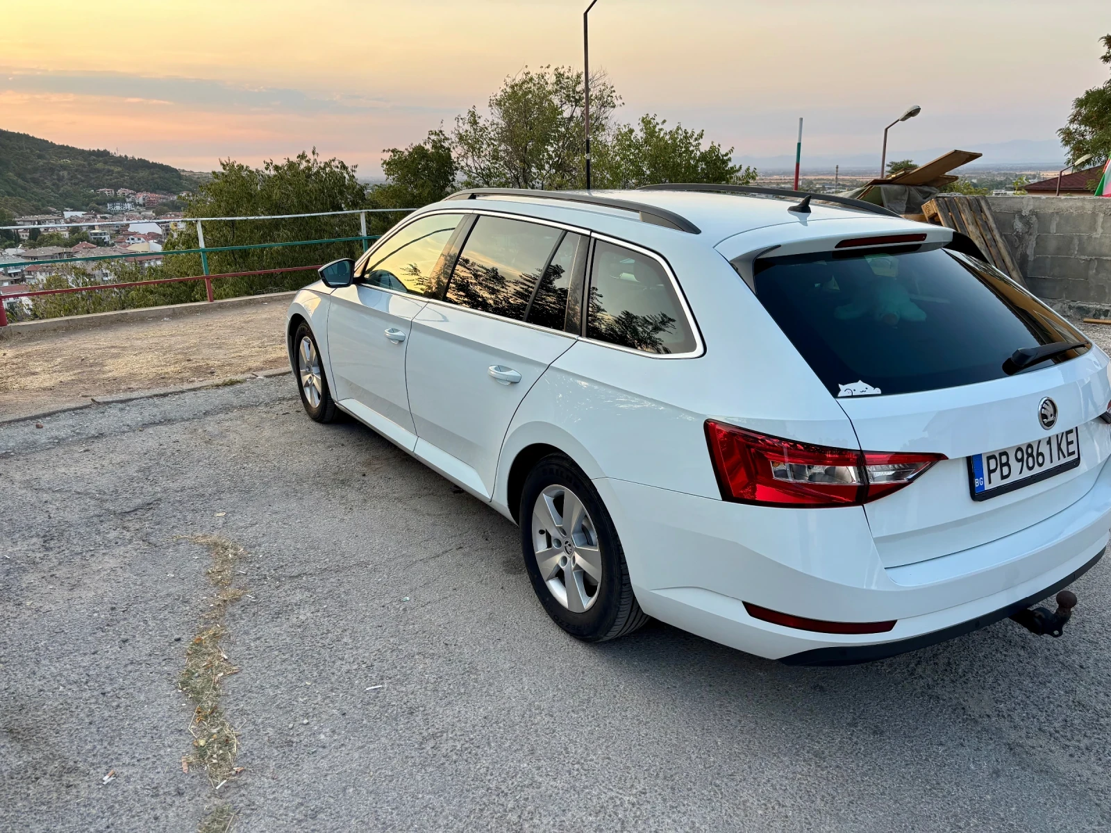 Skoda Superb, снимка 5 - Автомобили и джипове - 56039730