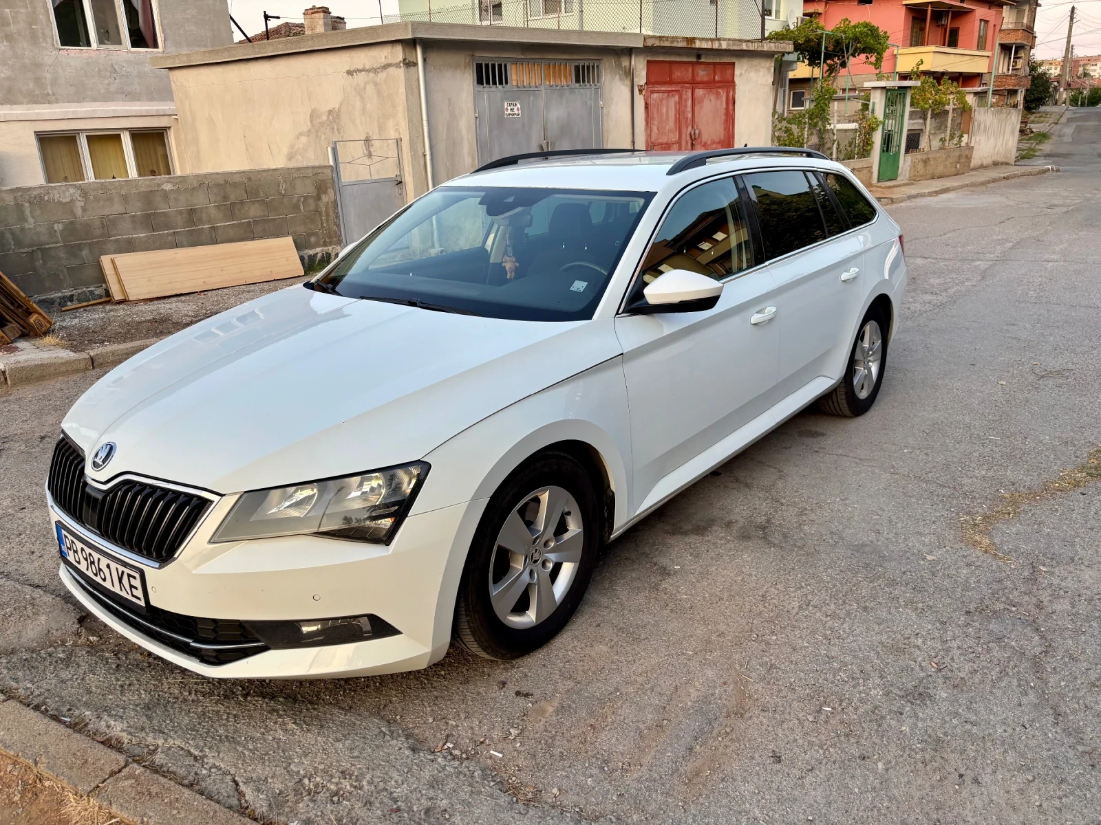 Skoda Superb, снимка 6 - Автомобили и джипове - 56039730