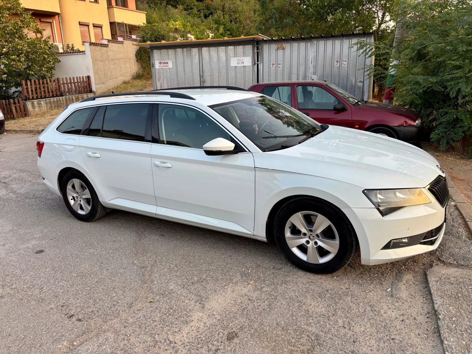 Skoda Superb, снимка 2 - Автомобили и джипове - 56039730