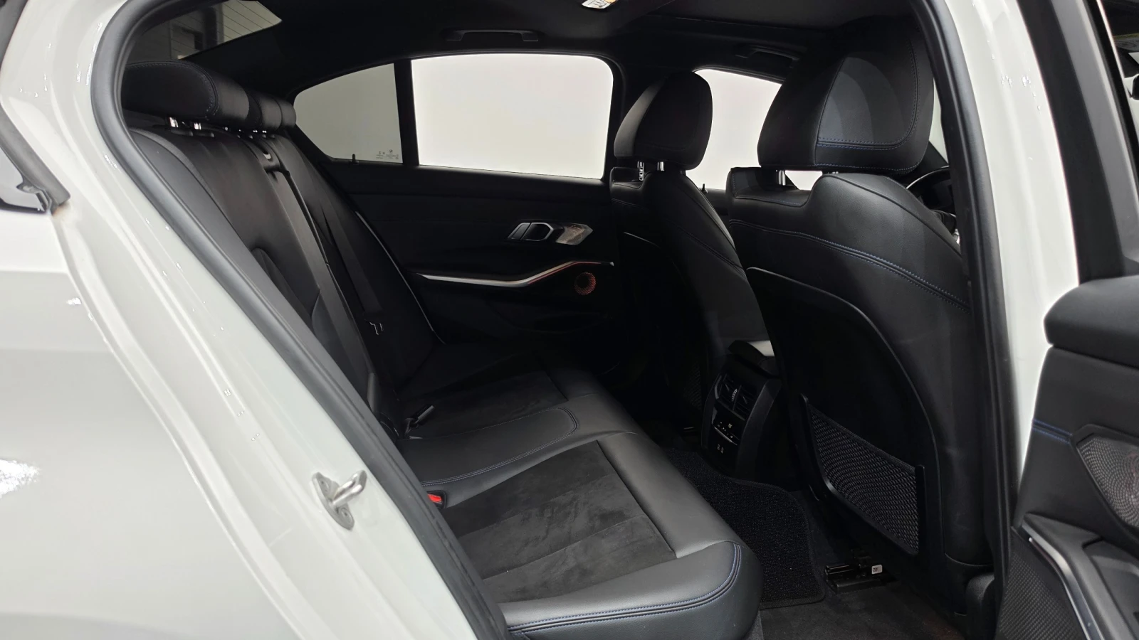 BMW 320 i M SPORT * DIS * 360 * HUD * ��� * FULLL | Mobile.bg � ����������� 11