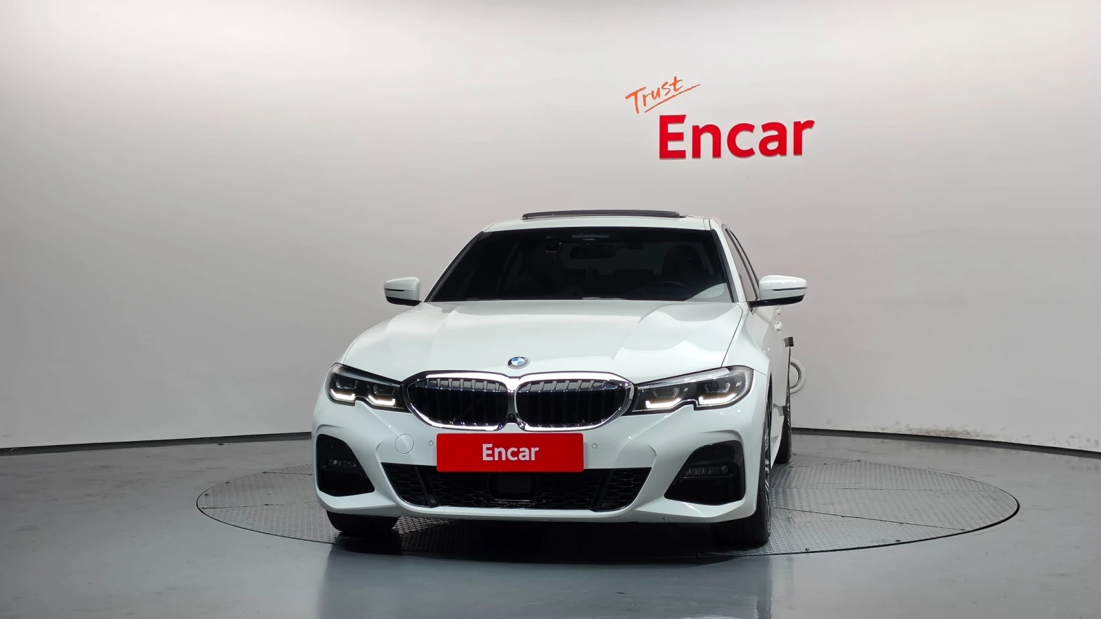 BMW 320 i M SPORT * DIS * 360 * HUD * ��� * FULLL | Mobile.bg � ����������� 2