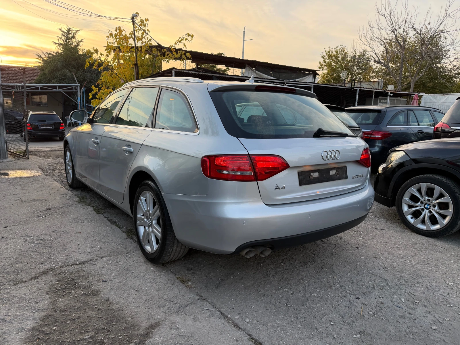 Audi A4 2.0TDI 143HP AVTOMAT NAVI  XENON KLIMA NOVA 2010G | Mobile.bg � ����������� 6