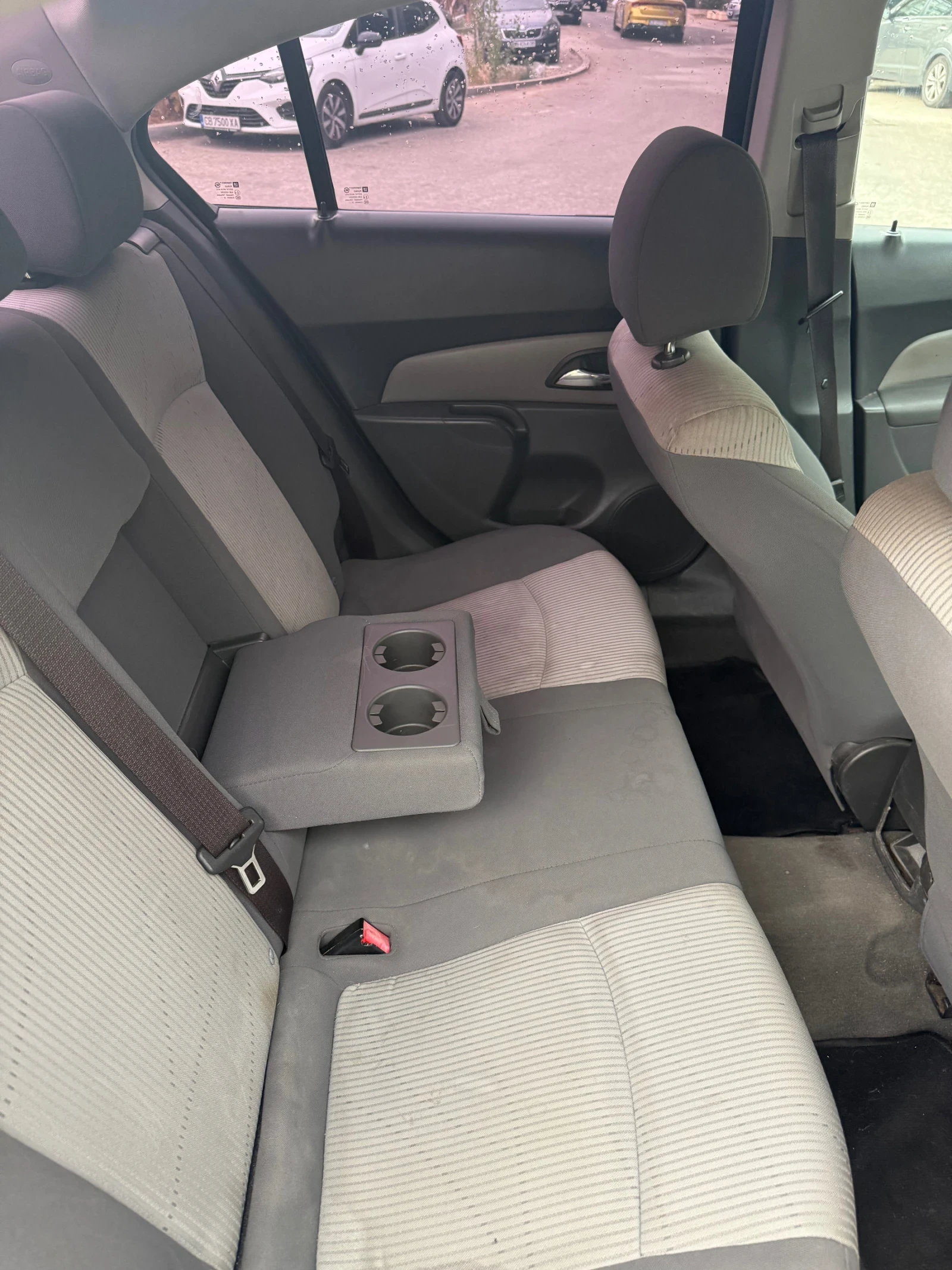 Chevrolet Cruze, снимка 11 - Автомобили и джипове - 56450348
